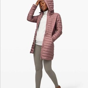 Lululemon puffer jacket in dusty rose 0